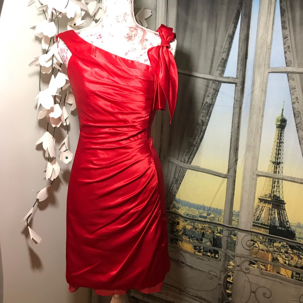 WHITE by Vera Wang Dress